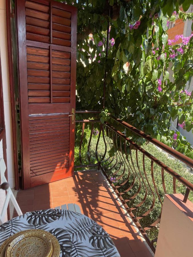 ילסה Hvar Guesthouse - Double Bedroom With Private Bathroom מראה חיצוני תמונה