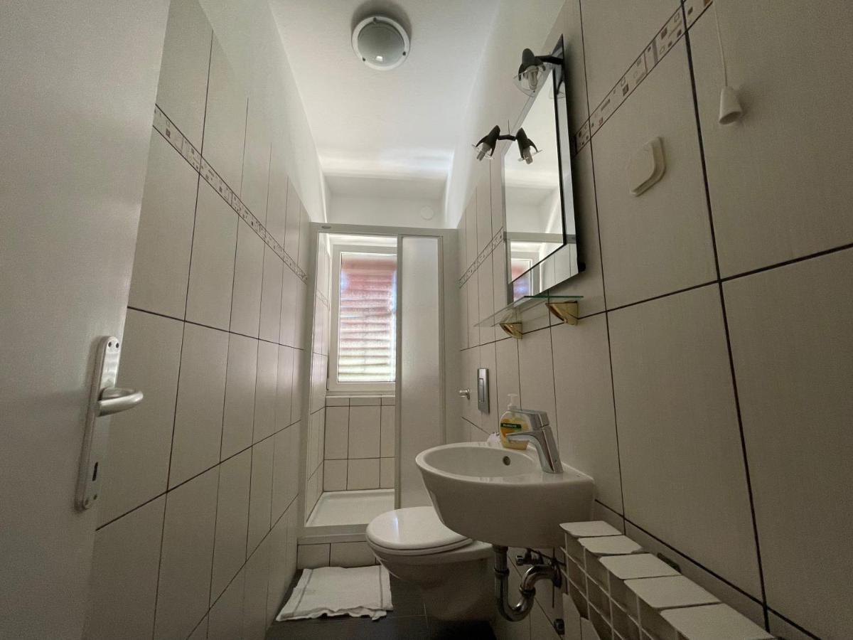 ילסה Hvar Guesthouse - Double Bedroom With Private Bathroom מראה חיצוני תמונה