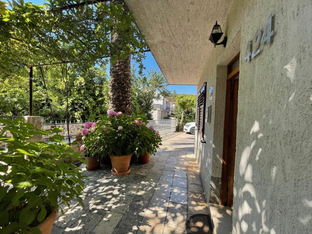 ילסה Hvar Guesthouse - Double Bedroom With Private Bathroom מראה חיצוני תמונה