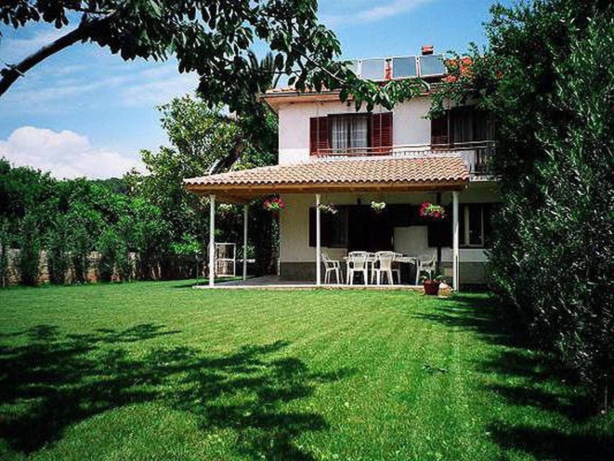 ילסה Hvar Guesthouse - Double Bedroom With Private Bathroom מראה חיצוני תמונה
